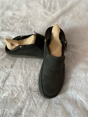 Olukai men’s Akahai casual leather upper slip on shoes